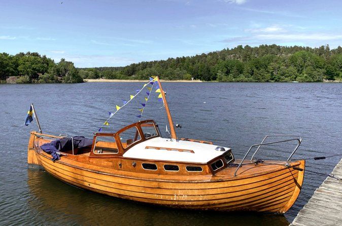 Discover Stockholm by Classic Wooden Boat