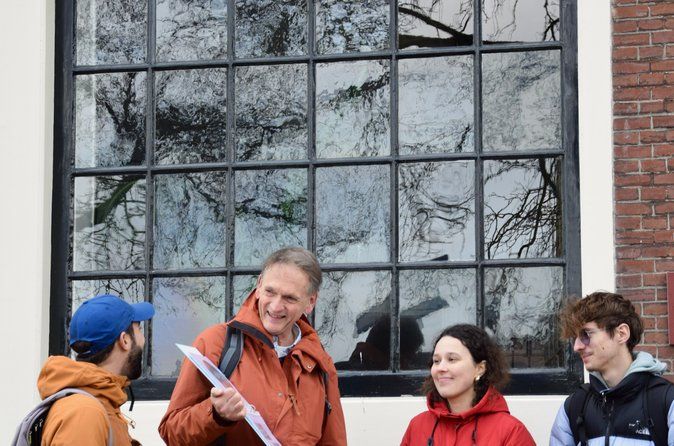 2 Hours Walking Tour Throughout History and Highlights of Hoorn