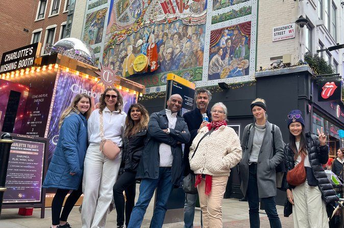Soho Rock & Roll Tour: Private Walking Tour for Groups & Families