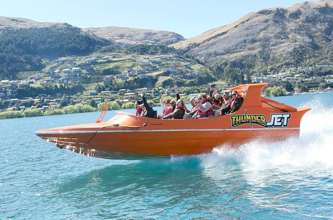 30-Minute Jet Boat Adventure Queenstown with Music