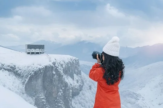 From Tbilisi to Gudauri Winter tour with Return Next Day Flexible