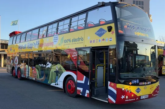 Oslo: biglietto per autobus turistico Hop-On Hop-Off valido 24 ore (linea grigia)