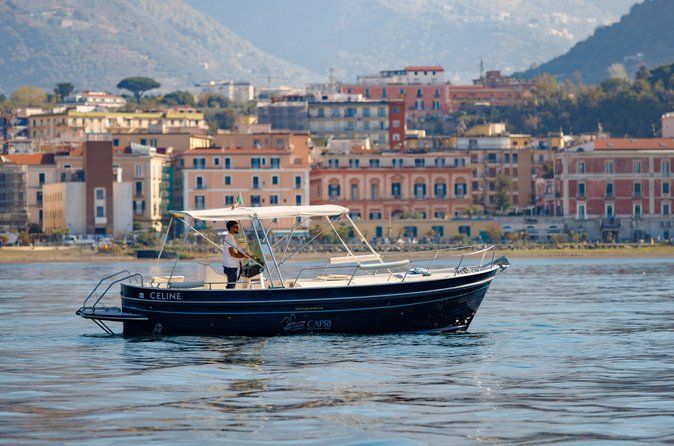 Private Boat Tour of Capri by Gozzo Boat - Signature Experience