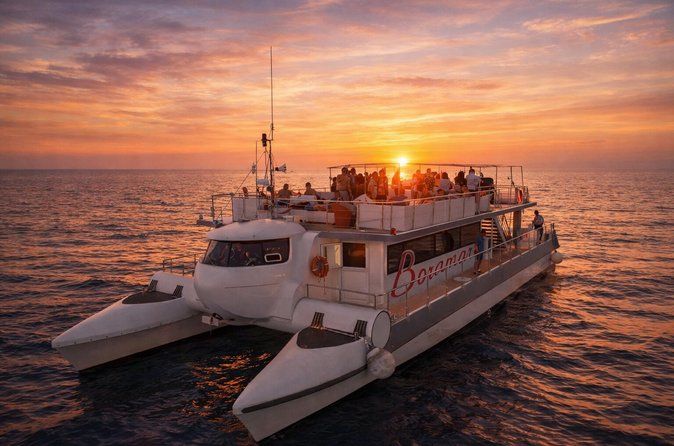 Boat Excursion at Sunset from the Port of Valencia