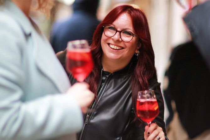 Verona Sunset: Wine and Aperitivo Food Tour by Do Eat Better