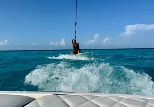 Wake Surfing Lessons and Snorkeling #1 Experience Cancun 4hr