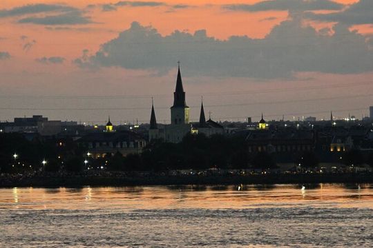 French Quarter Favorites: New Orleans Landmarks Walking Tour