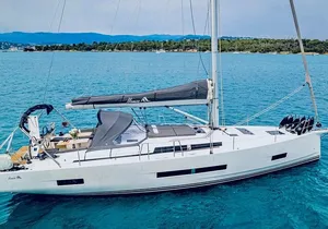 All-Inclusive Private Yacht Cruise to Lérins Islands from Cannes