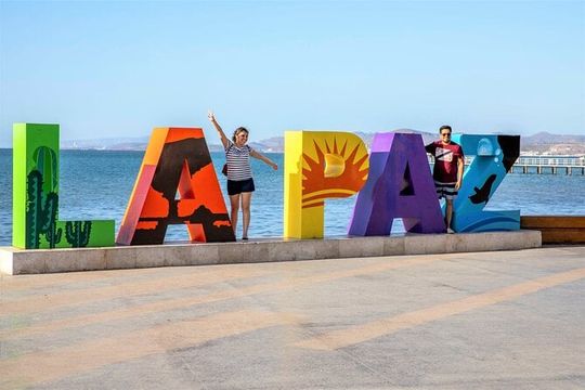 La Paz, Balandra beach and Todos Santos Tour