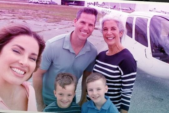 Day Flight 31 miles Helicopter Tour over all the Theme Parks