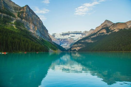 Private Banff Day Tour Lake Minnewanka and Lake Louise and more
