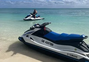 Jet Ski Tour: Explore the Bahamas Coastlines -90 minutes