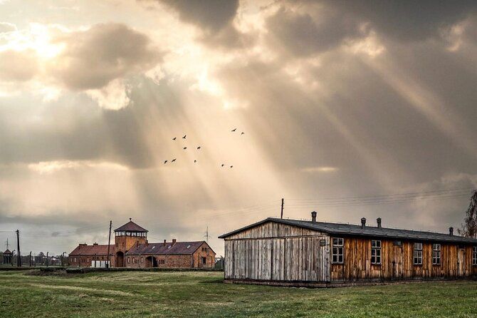 Auschwitz and Birkenau WITHOUT TICKETS transport from Kraków
