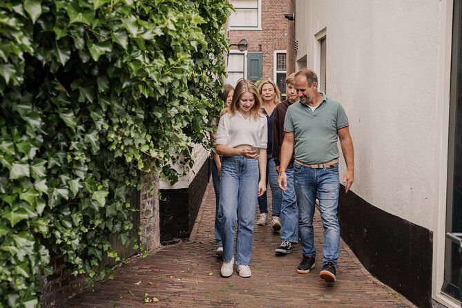 Escape Tour Brugge -selfguided citygame- find the secret exit!