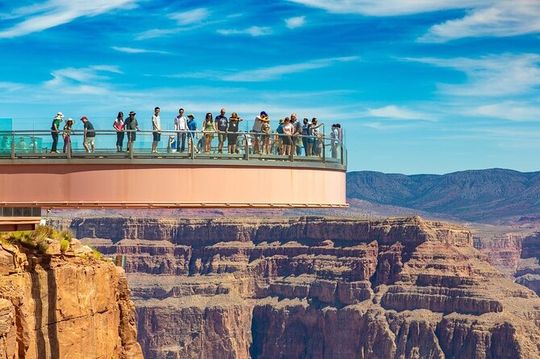Spanish Grand Canyon Tour with Skywalk Access and Lunch