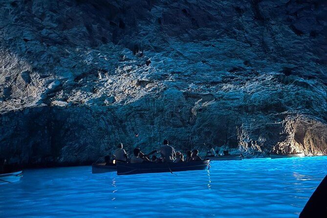 Blue grotto and swimming tour capri