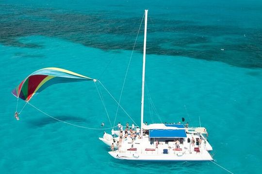 Catamaran to Isla Mujeres: Snorkel MUSA, Playa Norte & Buffet