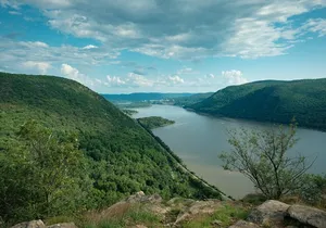 Hudson Valley Escape: Cold Spring & River Views Day Ride