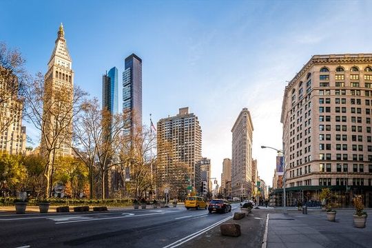 Explore Manhattan’s Famous Landmarks on a Private Tour
