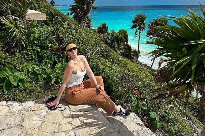 Guided Tour to Tulum Archeological Site, Cenote swimming & Lunch