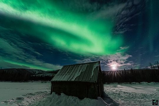 Half Night Personalized Aurora Chase and Photography