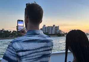 Miami Sunset Cruise with Millionaire Mansions on Biscayne Bay