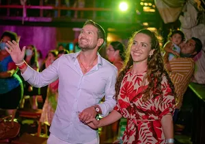 Spectacular Pirate Show, Lobster Dinner & Open Bar in Cancún Bay