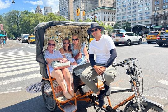 Central Park Movies and Celebrity Hotspots Tour (90 minutes)