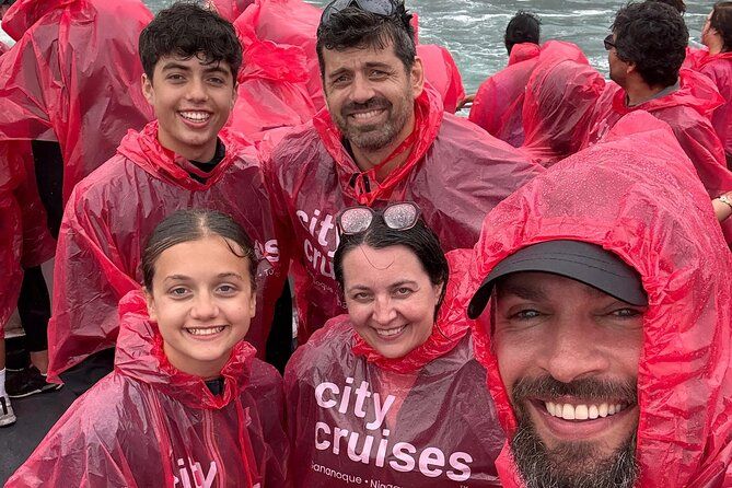 Half Day Niagara Falls: Boat Cruise, Lunch & Maple Syrup Tasting