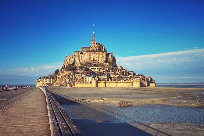 Private Daytrip to Mont Saint-Michel from Paris