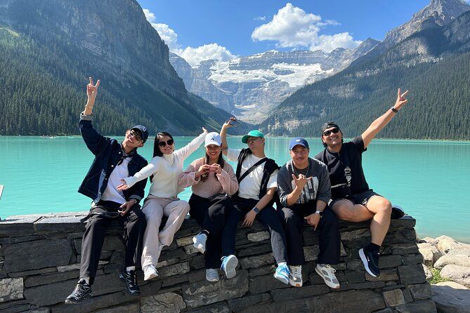 Calgary & Banff to Lake Louise & Moraine Lake | Shared Shuttle