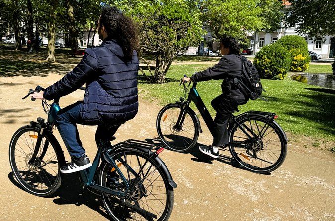 Porto E-Bike Tour – Scenic Ride & City Highlights