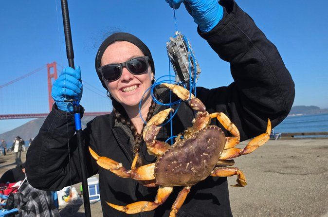 Catch and Cook Crabbing Experience under Golden Gate Bridge SF