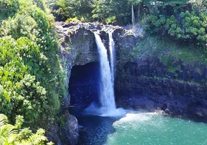 Big Island in a Day-Explore Volcanoes, Waterfalls, Beaches & more