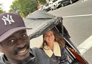 10+ stops Central Park Pedicab Tour Customizable Landmarks