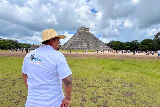 Chichenitza early access,Cenote Hubiku, Tequila and Valladolid