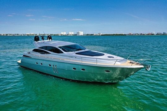 62ft Perching James Bond Miami Yacht Rental
