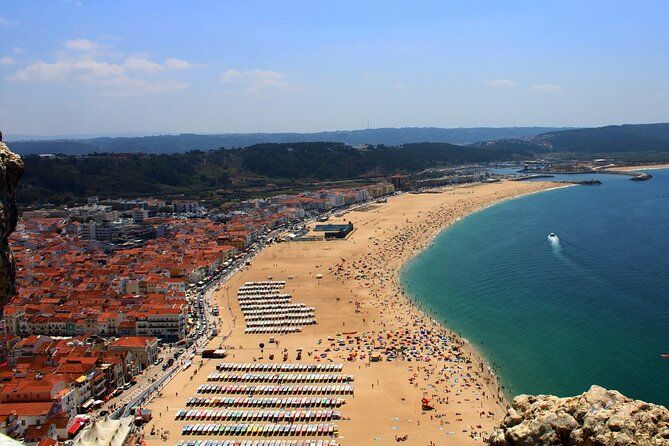 Aveiro, Nazareth and Óbidos – Private Tour from Porto