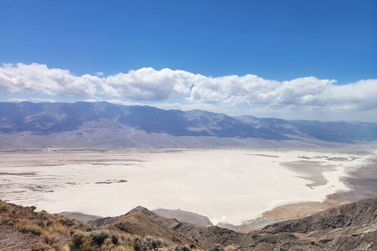 7 Magic Mountains & Death Valley Stargazing Premium Tour
