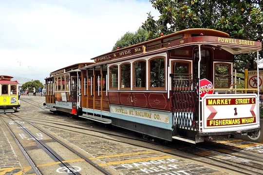 San Francisco Cable Car with Audio Tour and Unlimited Rides