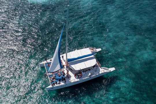 Sunsations Adults Only Catamaran Tour To Isla Mujeres