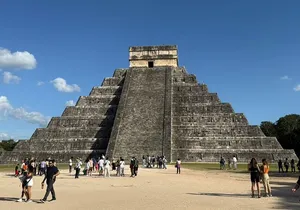 Chichen Itza tour with Cenote and Valladolid