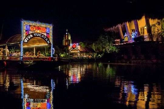 Tour Xoximilco Park Mexicos Floating Fiesta with Transportation