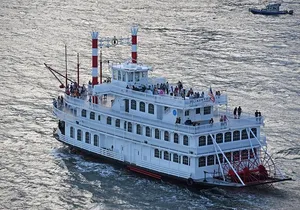 NYC Liberty Belle Family Fireworks New Year's Eve Cruise
