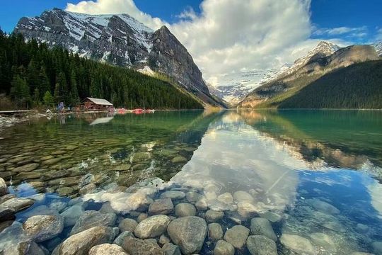 From Banff Moraine Lake and Lake Louise Sightseeing
