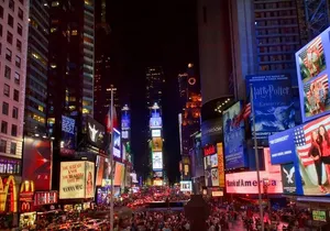 New York Holiday Lights Tour with Dyker Heights