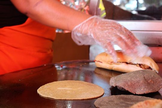 Shopping and Mexican food in a Private Guided Cancun Tour