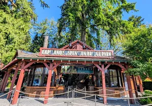 Capilano Bridge+Granville Isl+ Capilano Hatchery+Lynn Canyon Tour