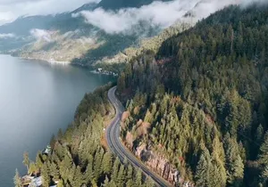 Half Day Private Tour of Sea to Sky Gondola and Shannon Falls