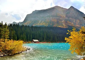 Rockies Fall/Spring Premium Tour from Vancouver